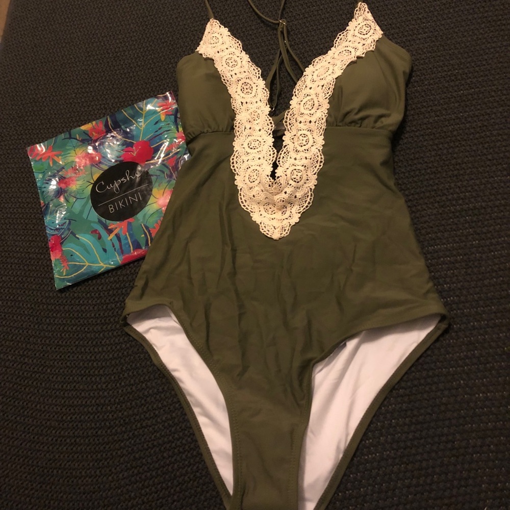 Cupshe One piece bathing suit - Olive color